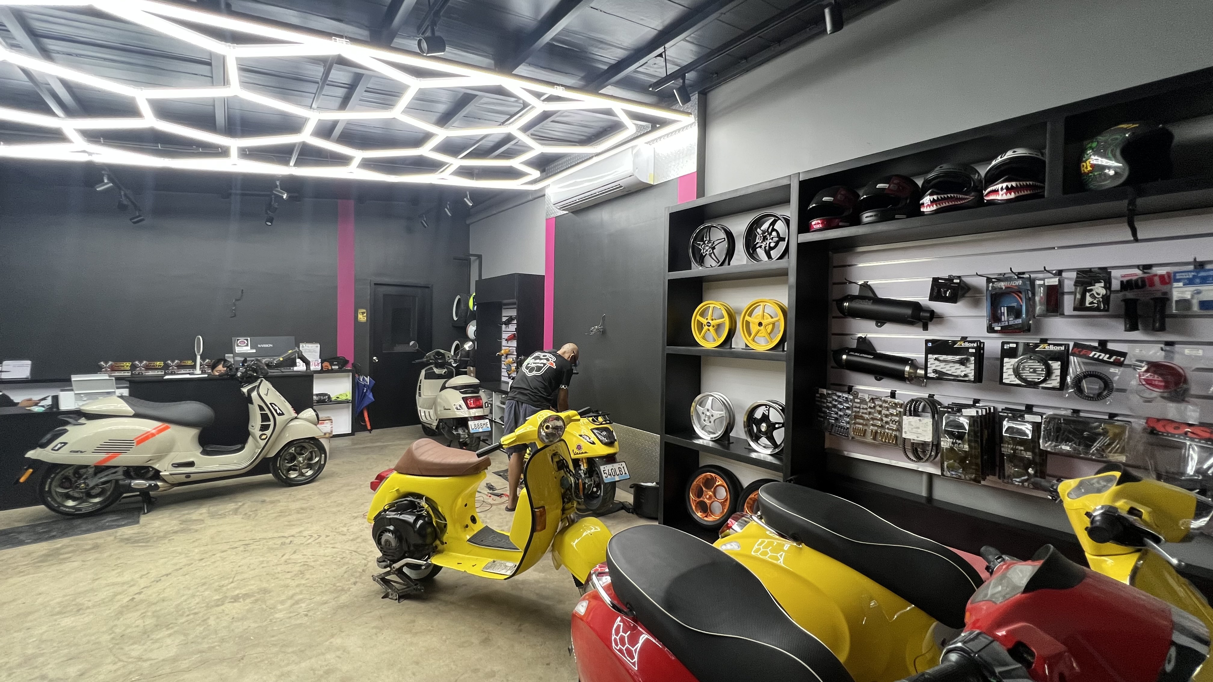 The Good Guys Automoto Store